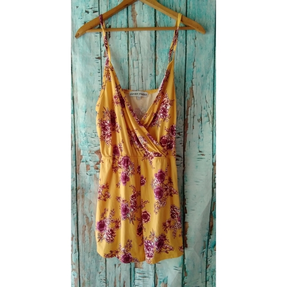 Almost Famous Pants - Nwt [Almost Famous] Floral Juniors Romper